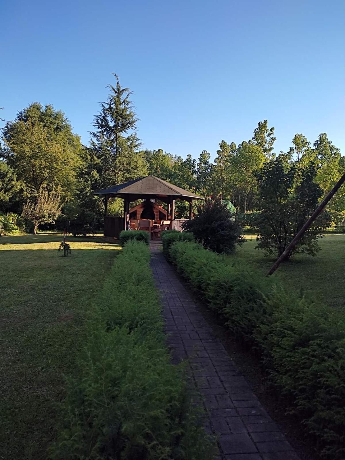 Studio Apartman Gorica Огулин Экстерьер фото